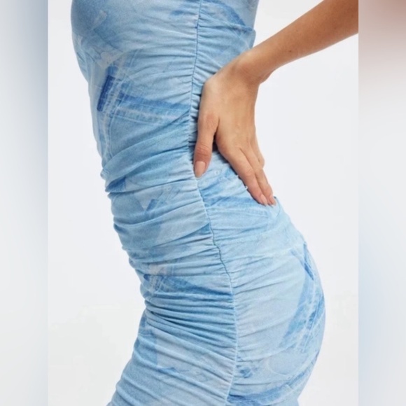 NWT Good American Strapless Patchwork Denim Dress - size 2/M - Picture 3 of 5